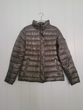 Marmot Duck Down Coat 700 Fill Puffer Jacket Olive Green Gray Nylon Outer MD